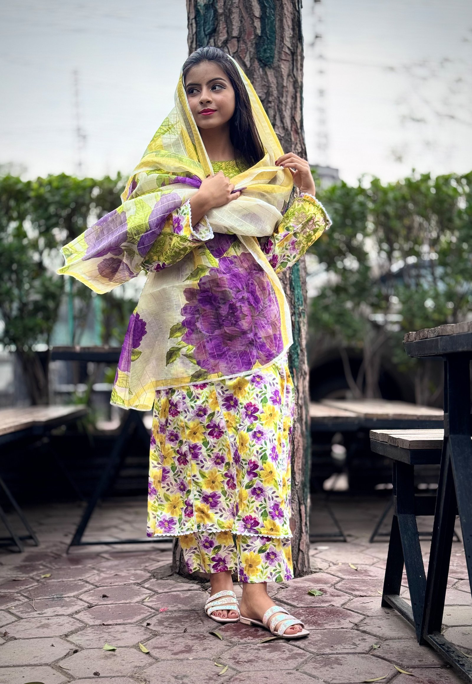 PRINTED THREE PIECE MAXI WITH ORGANZA DUPATTA CREAM